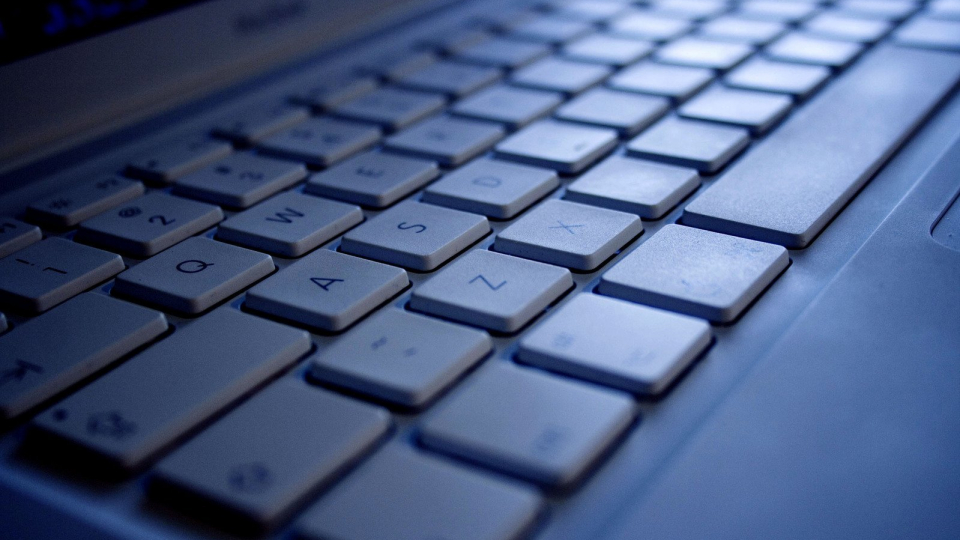 Guide to Buying a Refurbished MacBook